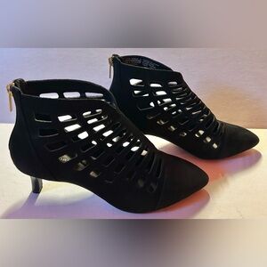 Rockport Women's Total Motion Kalila Cutout Shootie - Black - Size 5.5